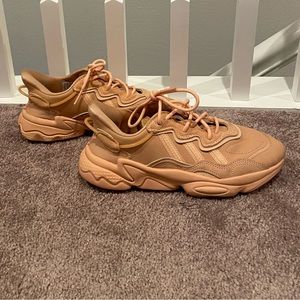 Adidas OZWEEGO Glow Orange